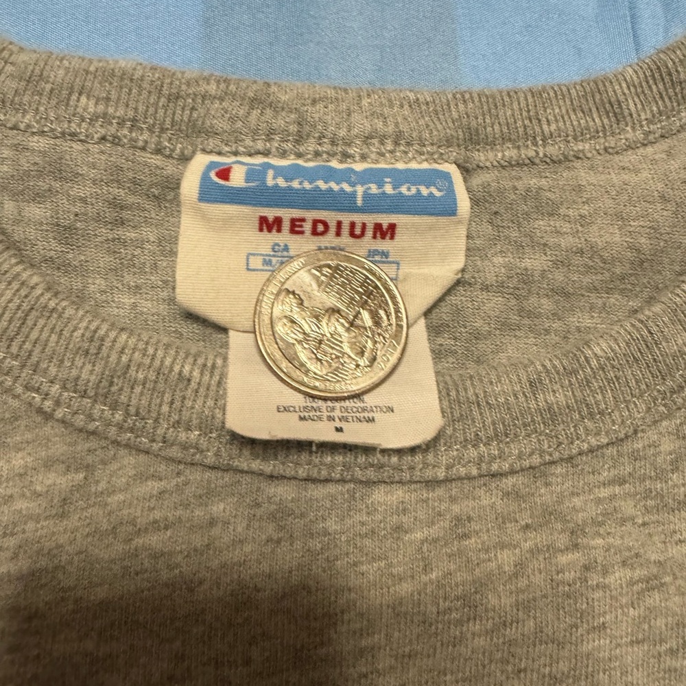 Champion Tee Shirt - Picture 5 of 6